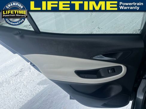 Used 2021 Buick Encore GX Preferred w/ Cold Weather Comfort Package image 22