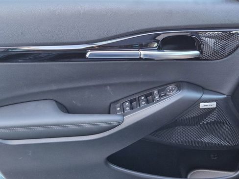 New 2026 Kia Seltos SX image 17