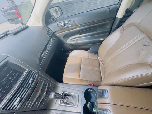 Used 2014 Lincoln MKT AWD w/ Equipment Group 201A image 22