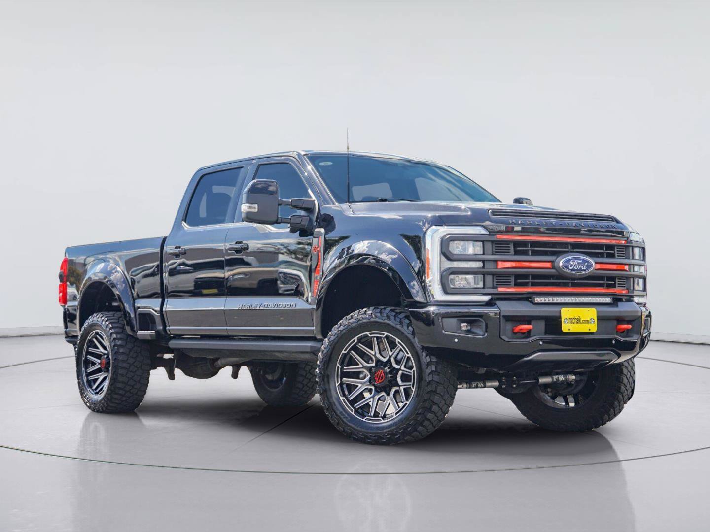 Certified 2023 Ford F250 Lariat w/ Lariat Ultimate Package AWD/4WD image 1
