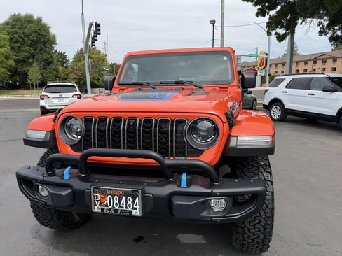 Used 2023 Jeep Wrangler Unlimited Rubicon 4xe AWD/4WD image 3