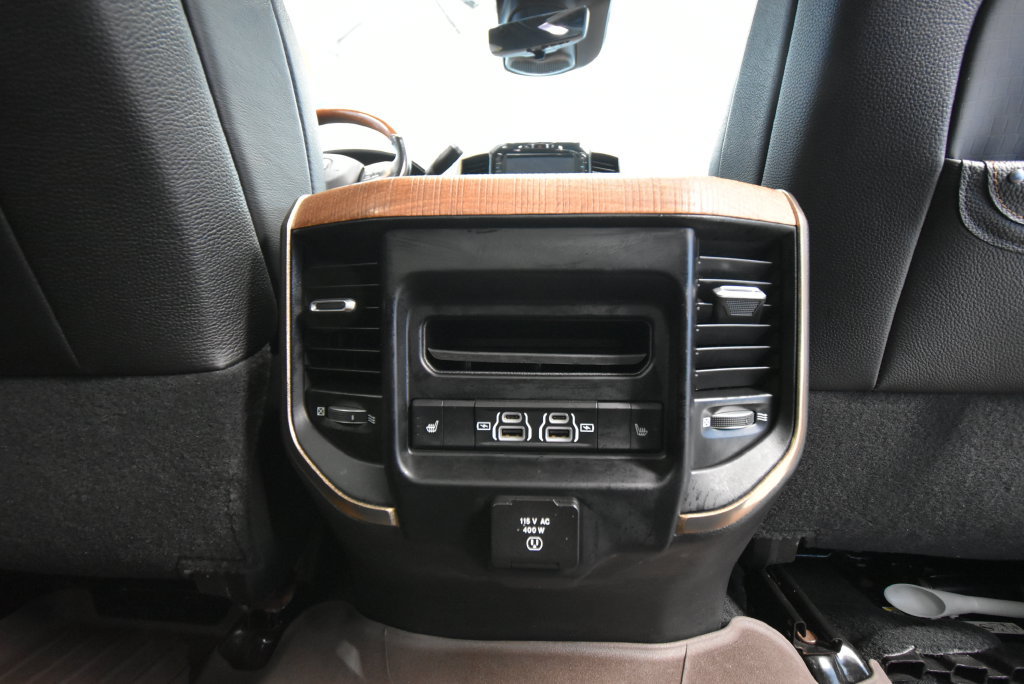 Used 2022 RAM 3500 Limited AWD/4WD image 32