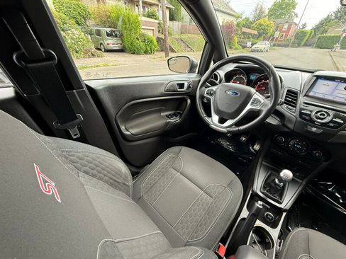 Used 2016 Ford Fiesta ST image 20