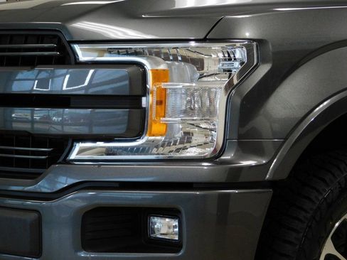 Used 2019 Ford F150 Lariat image 17