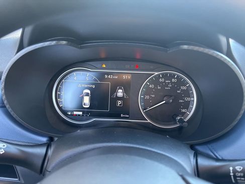 New 2025 Nissan Versa SV w/ Trunk Package image 10