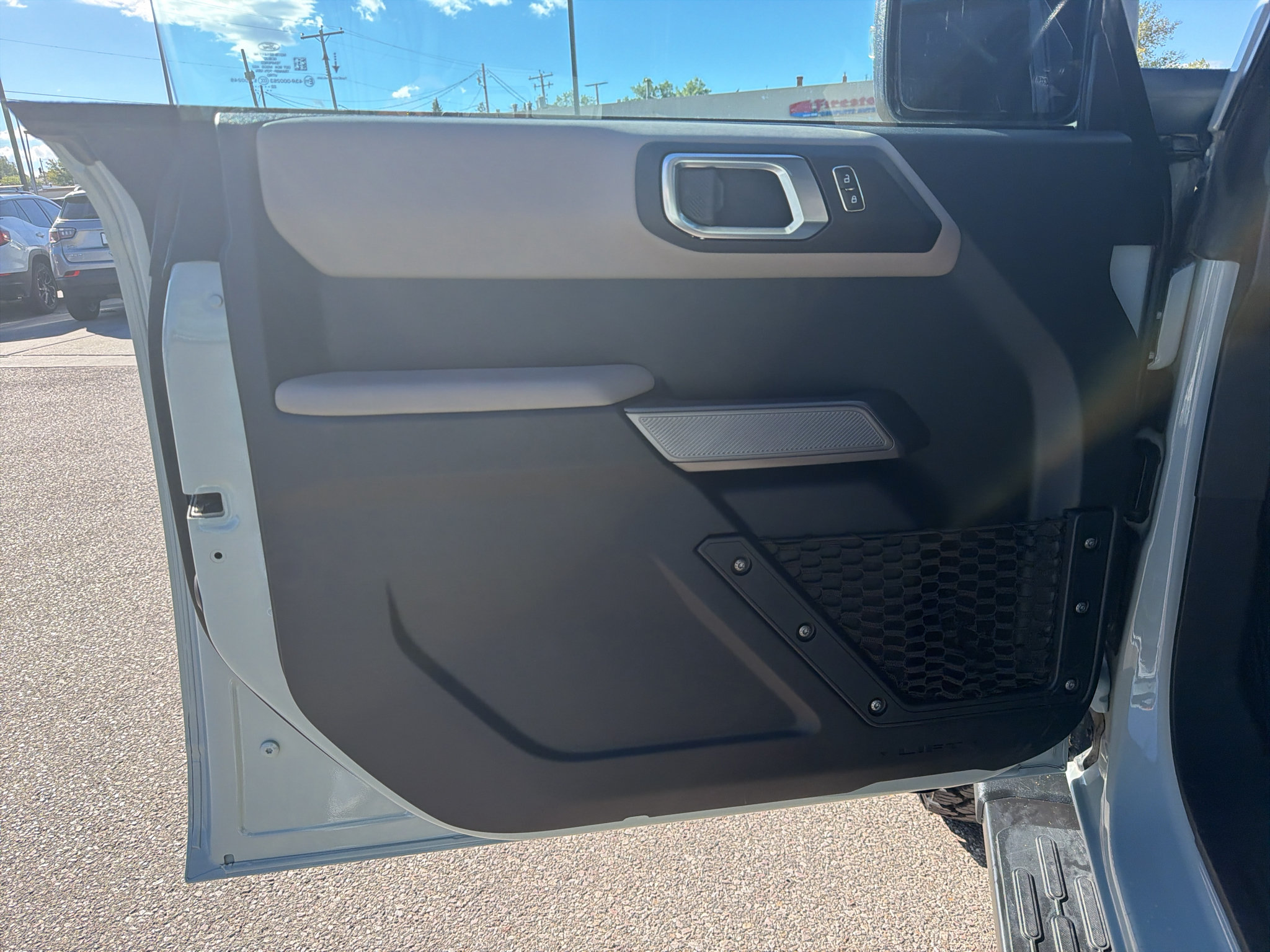 Used 2022 Ford Bronco Wildtrak AWD/4WD image 14