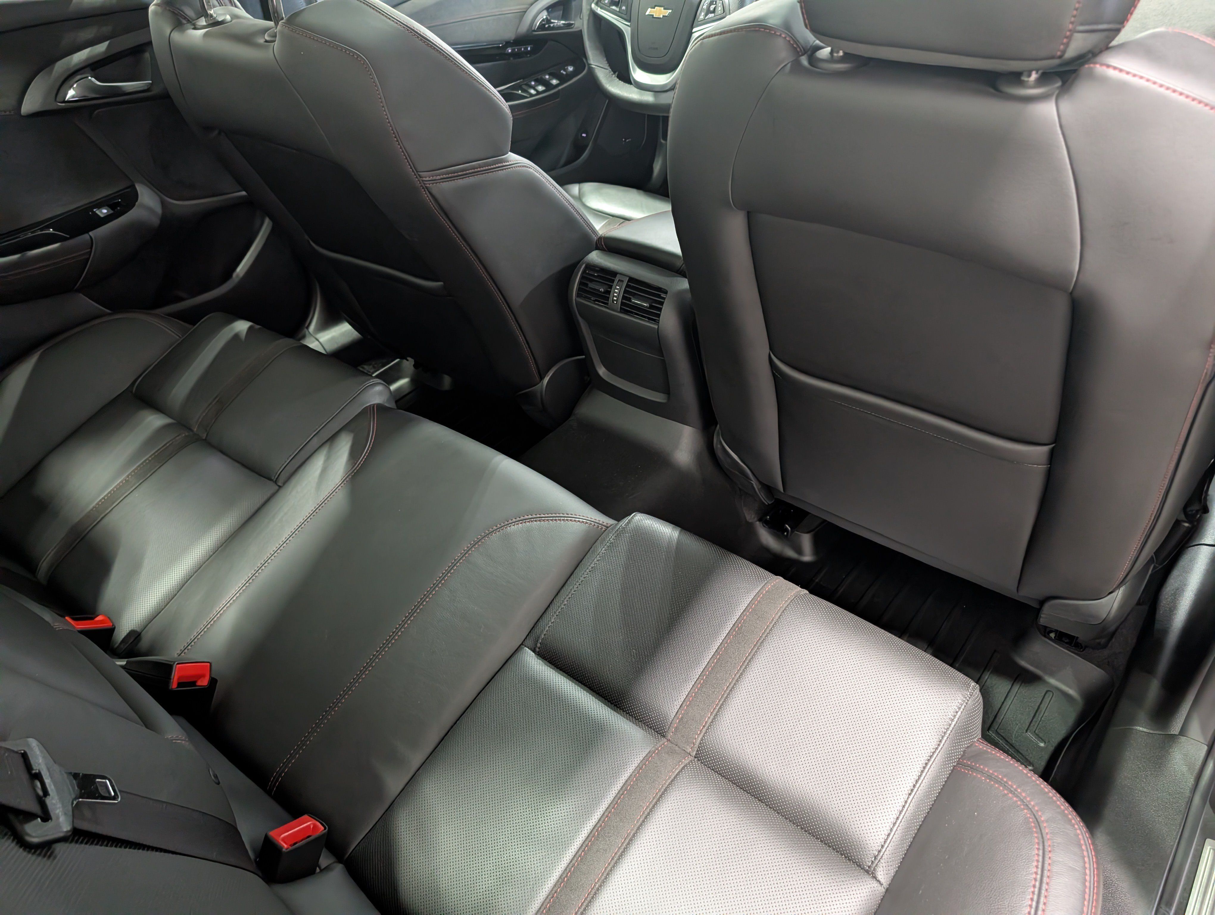 Used 2017 Chevrolet SS RWD image 16