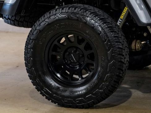 Used 2020 Jeep Gladiator Rubicon image 29