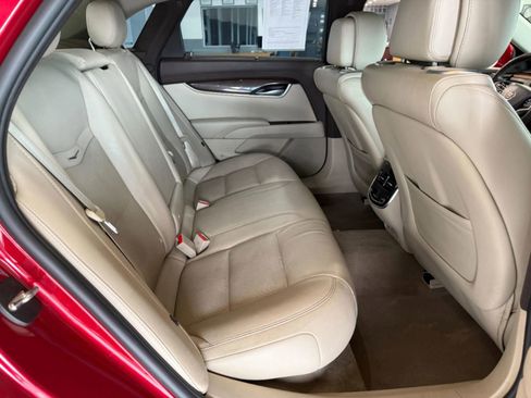 Used 2014 Cadillac XTS Premium image 12