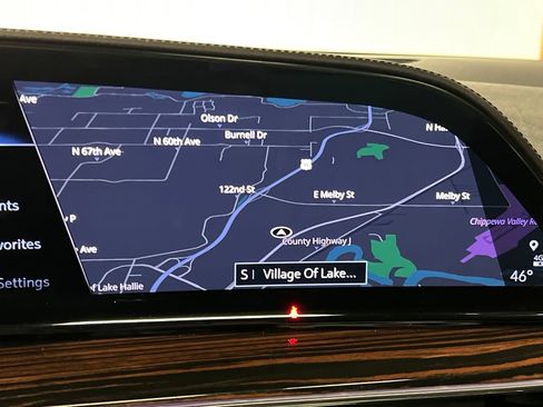 Certified 2023 Cadillac Escalade Premium Luxury w/ LPO, Floor Liner Package AWD/4WD image 24