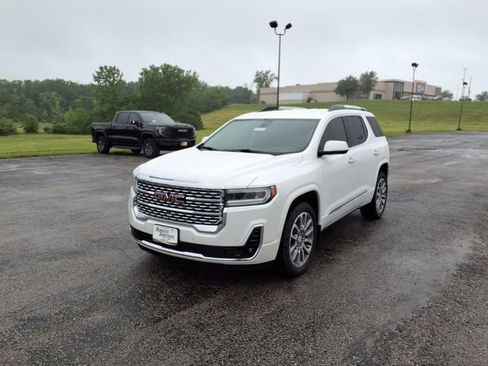 Used 2022 GMC Acadia Denali w/ Denali Technology Package AWD/4WD image 44