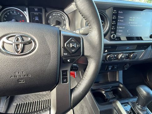 Used 2021 Toyota Tacoma SR5 image 20