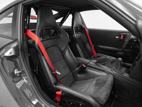 Used 2011 Porsche 911 GT3 RS image 39