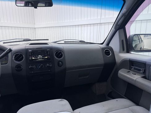 Used 2004 Ford F150 XLT RWD image 16