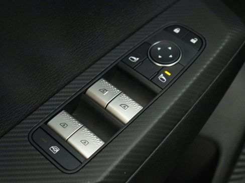 New 2026 Mitsubishi Outlander LE FWD image 16