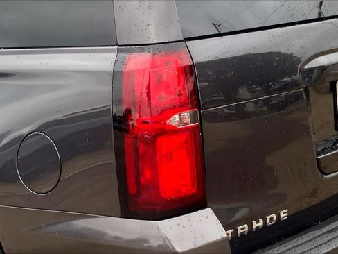 Used 2018 Chevrolet Tahoe LT AWD/4WD image 29