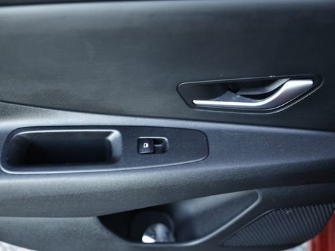 Used 2023 Hyundai Elantra SEL w/ Cargo Package image 13