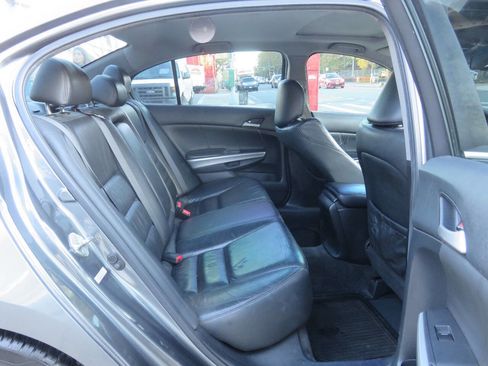 Used 2009 Honda Accord EX-L image 18