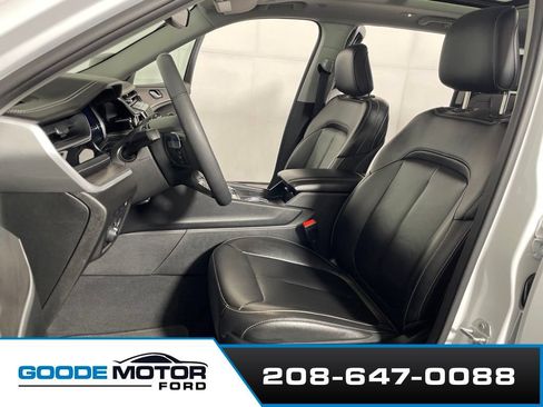 Used 2024 Jeep Grand Cherokee Limited 4xe AWD/4WD image 10