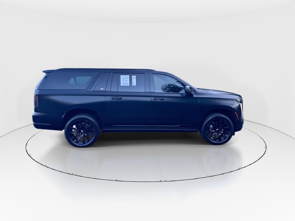 Used 2025 Cadillac Escalade ESV Sport Platinum AWD/4WD image 9