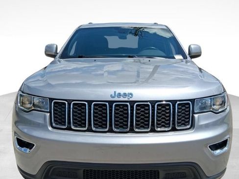 Used 2018 Jeep Grand Cherokee Laredo RWD image 8