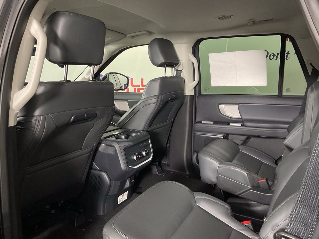 New 2027 Ford Expedition Active RWD image 15