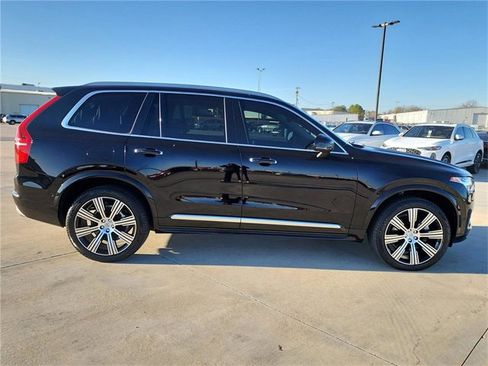 Used 2021 Volvo XC90 T6 Inscription image 8