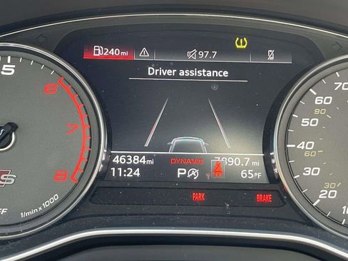 Used 2022 Audi S5 Premium image 32