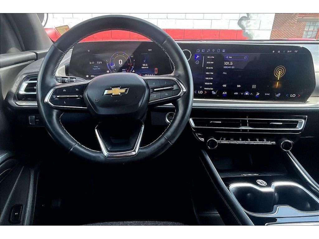 Used 2024 Chevrolet Traverse LT AWD/4WD image 6