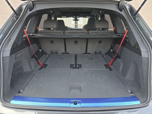New 2026 Audi Q7 3.0T Prestige image 35