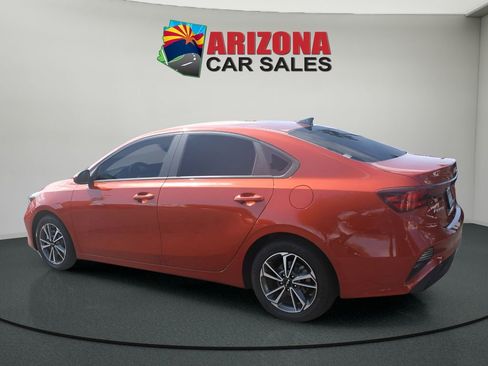 Used 2023 Kia Forte LXS image 2