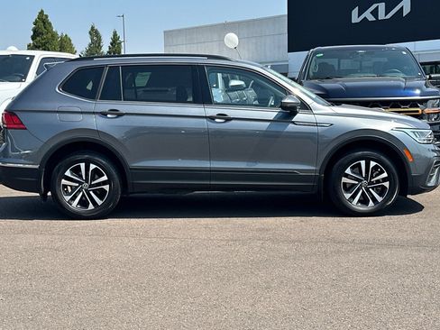 Used 2022 Volkswagen Tiguan S AWD/4WD image 3