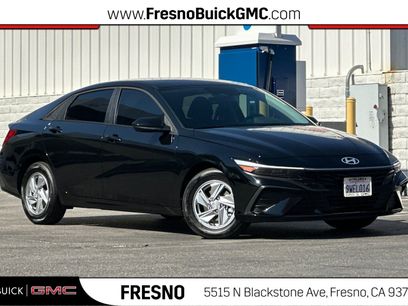 Used 2025 Hyundai Elantra SE