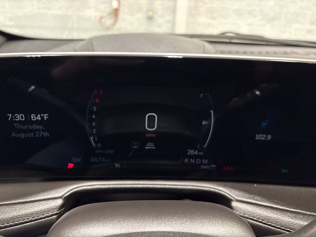 Certified 2024 Cadillac XT4 Premium Luxury w/ Technology Package AWD/4WD image 40