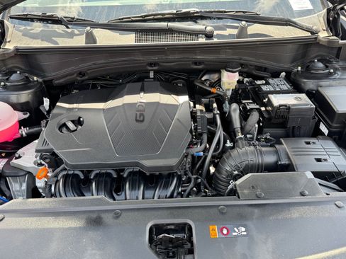 Used 2026 Kia Sportage EX w/ EX Panorama Roof Package image 12