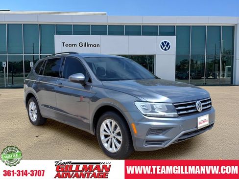 Used 2019 Volkswagen Tiguan S w/ Driver Assistance Package FWD image 1