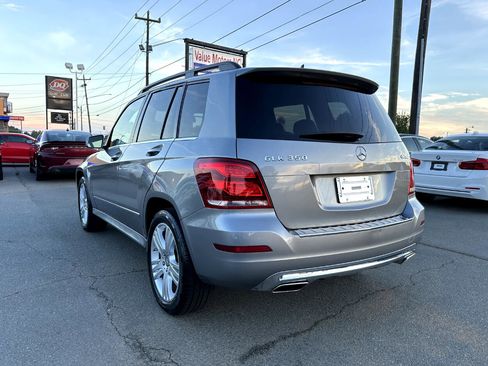 Used 2014 Mercedes-Benz GLK 350 4MATIC image 4