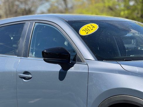Used 2024 MAZDA CX-5 Carbon Edition image 8