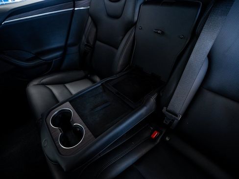 Used 2022 Tesla Model S image 47