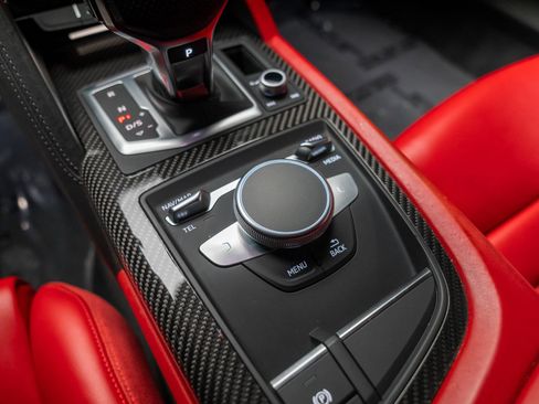 Used 2018 Audi R8 V10 image 52