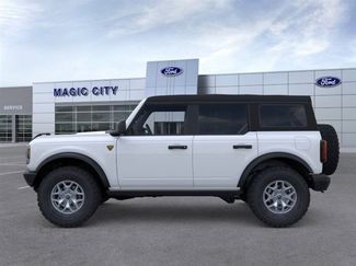 New 2025 Ford Bronco Badlands video 3