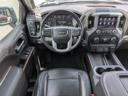 Used 2020 GMC Sierra 1500 SLT w/ SLT Premium Plus Package RWD image 15
