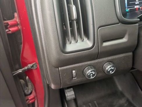 Used 2018 Chevrolet Colorado LT w/ LT Convenience Package image 14