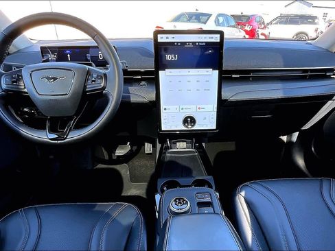 Certified 2022 Ford Mustang Mach-E Premium image 15