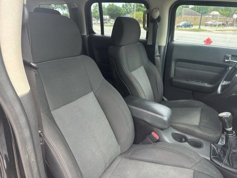 Used 2007 HUMMER H3 image 9