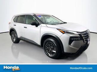 Used 2024 Nissan Rogue S video 1