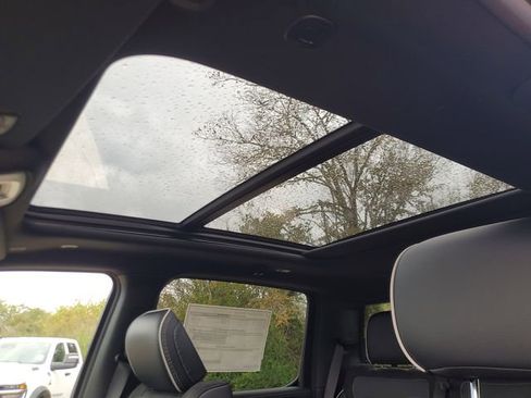 New 2026 RAM 1500 Laramie AWD/4WD image 31