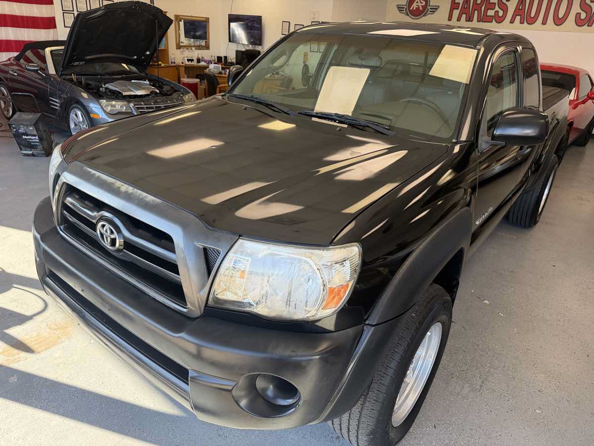 Used 2005 Toyota Tacoma 4x4 Access Cab image 8