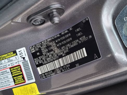 Used 2017 Toyota Sienna Limited image 35