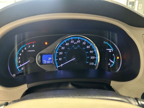 Used 2012 Toyota Sienna Limited w/ Premium Pkg AWD/4WD image 22
